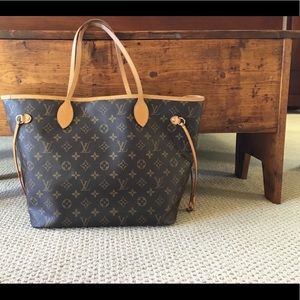 Louis Vuitton Neverfull MM